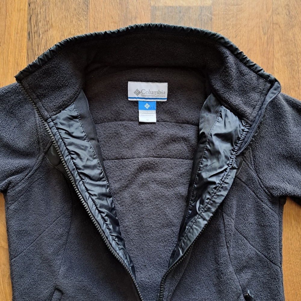 Columbia Zip-Up Fleece Sweater - Medium - Picture 7 of 15